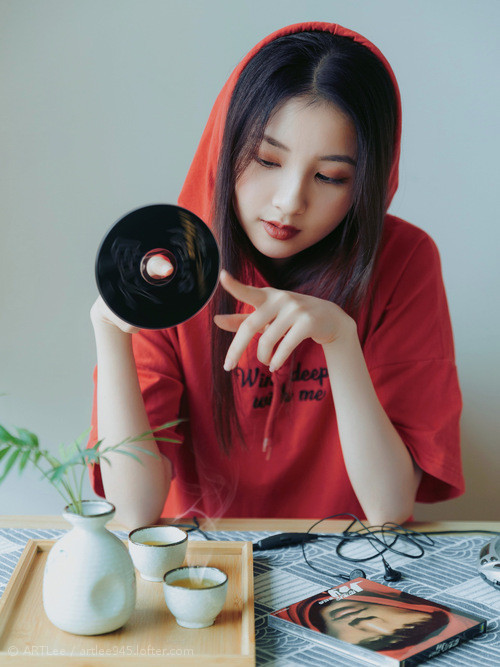 AC米兰中前场连接更紧密形成有效推进,ac米兰中场名宿