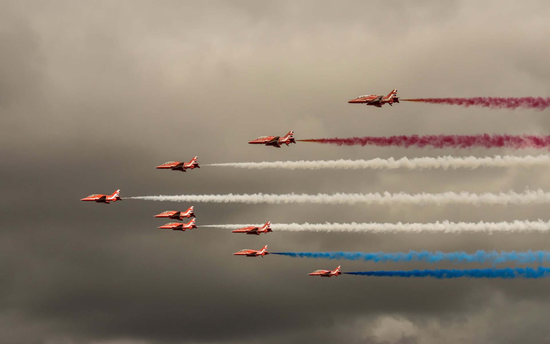 转身动作流畅,成绩持续提升,转身的动作关键是什么带动躯干