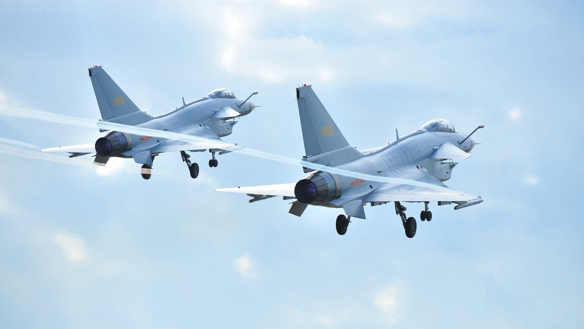 Kobayashi 冷静应对比赛压力